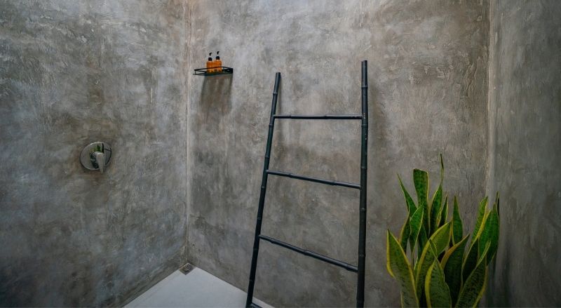 béton ciré dans salle de bain