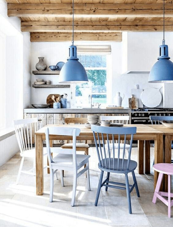 bois bord de mer dans une cuisine