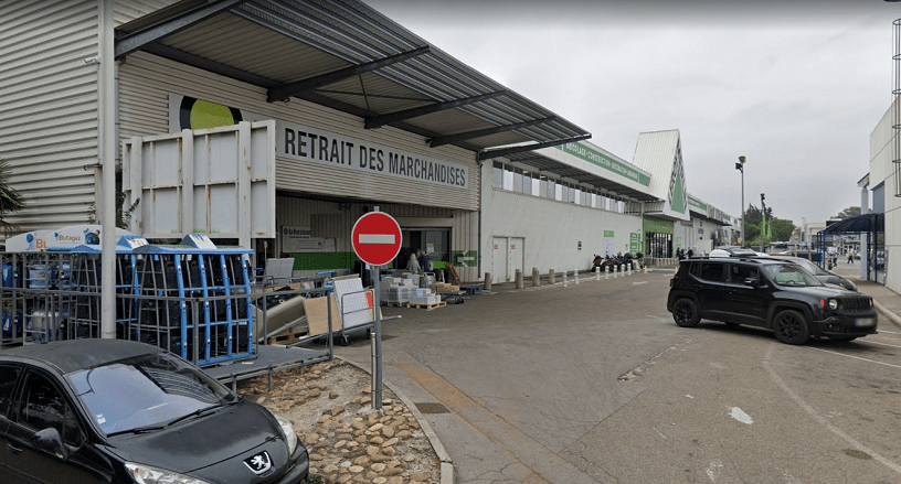 Magasin de Bricolage à Nîmes (Leroy Merlin)
